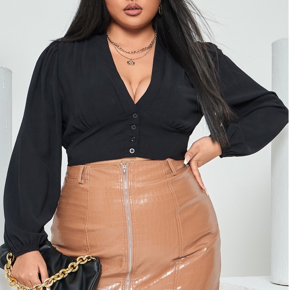 New- Black Puff Sleeve Blouse